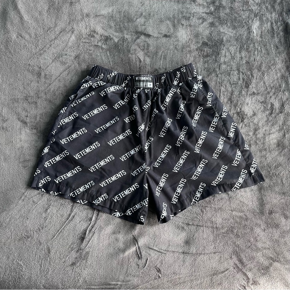 Vetements © Activewear Shorts